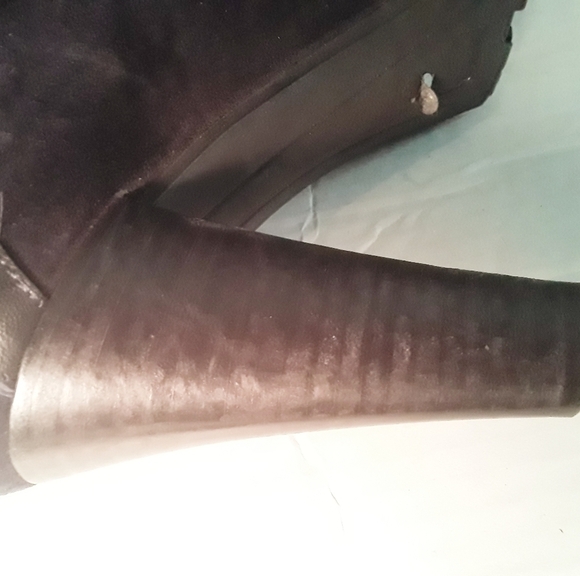 Aquatalia Suede Leather Heeled Booties - Picture 13 of 16